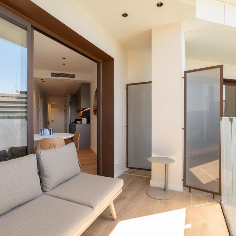 Can Milà Apartments Sitges - Apartamento de 2 dormitorios con vistas a la piscina - 1