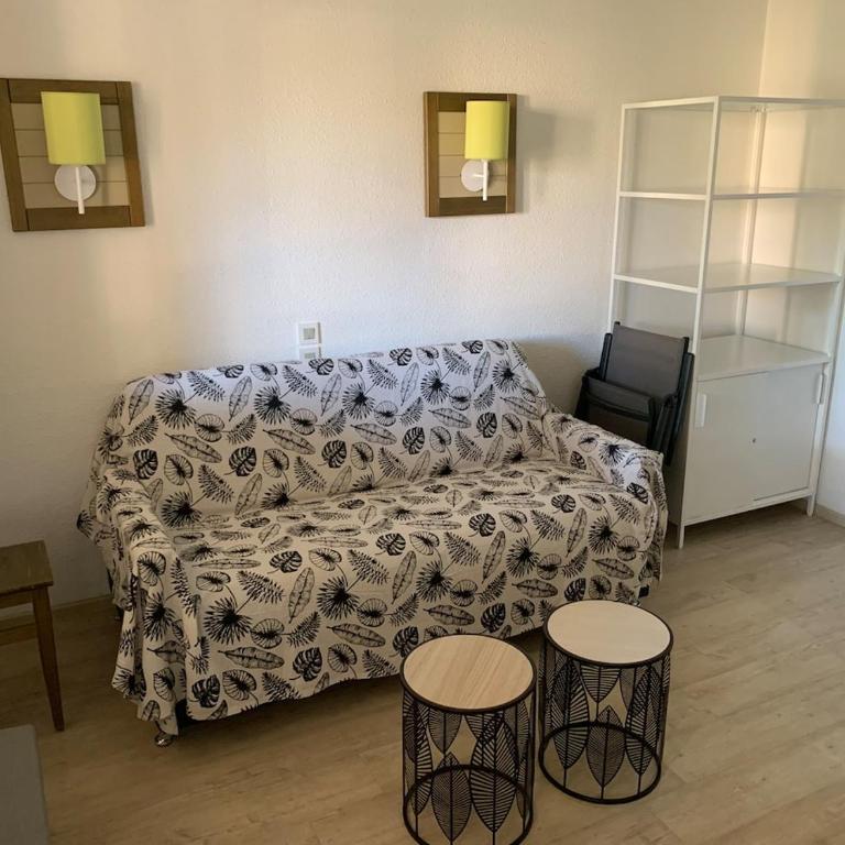 Vacation Studio with Pool, Tennis, Pétanque & Parking - Apartamento de 2 dormitorios - 3
