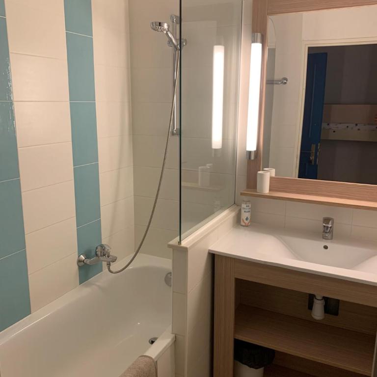 Vacation Studio with Pool, Tennis, Pétanque & Parking - Apartamento de 2 dormitorios - 7
