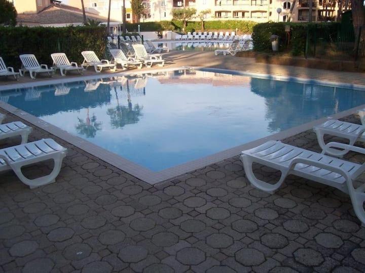 Vacation Studio with Pool, Tennis, Pétanque & Parking - Apartamento de 2 dormitorios - 16