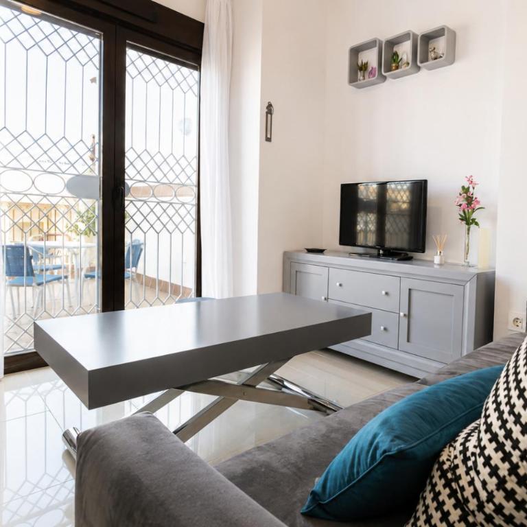 Apartamentos Plaza Nueva - Apartamento Ático - 2