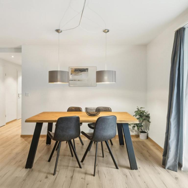 Apartments Corvatch-Sunflower - Appartamento con 2 Camere da Letto e Balcone - 1