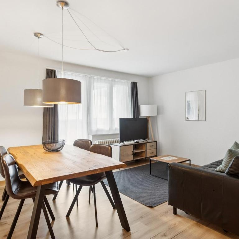 Apartments Corvatch-Sunflower - Appartamento con 2 Camere da Letto e Balcone - 2