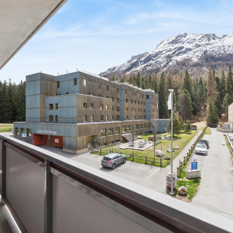 Apartments Corvatch-Sunflower - Appartamento con 2 Camere da Letto e Balcone - 15