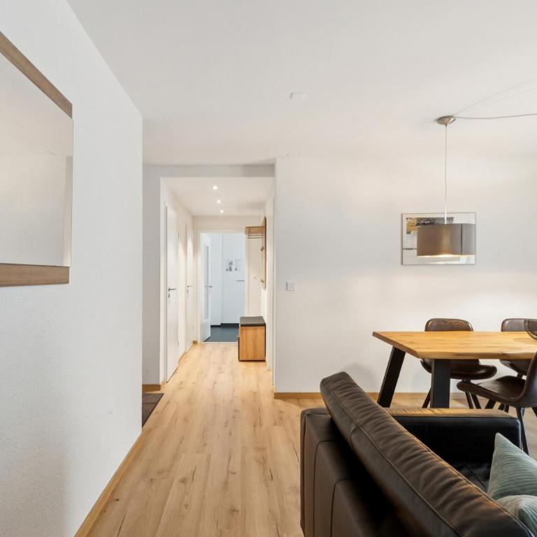 Apartments Corvatch-Sunflower - Appartamento con 2 Camere da Letto e Balcone - 5