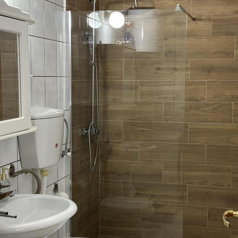 Apartmani Central 4 & Free Parking - Apartment mit 1 Schlafzimmer - 6
