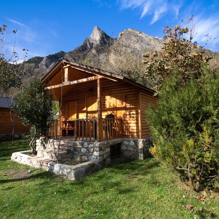 Camping Aneto - Bungalow con vistas al jardín - 6
