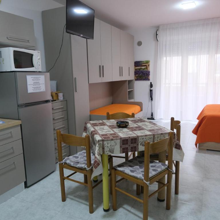 Appartamenti Pavesi - Monolocale con Balcone - 42