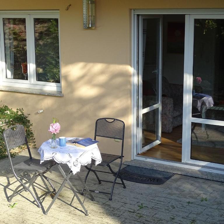 Ferienwohnung findus - Apartment mit 1 Schlafzimmer und Gartenblick - 12