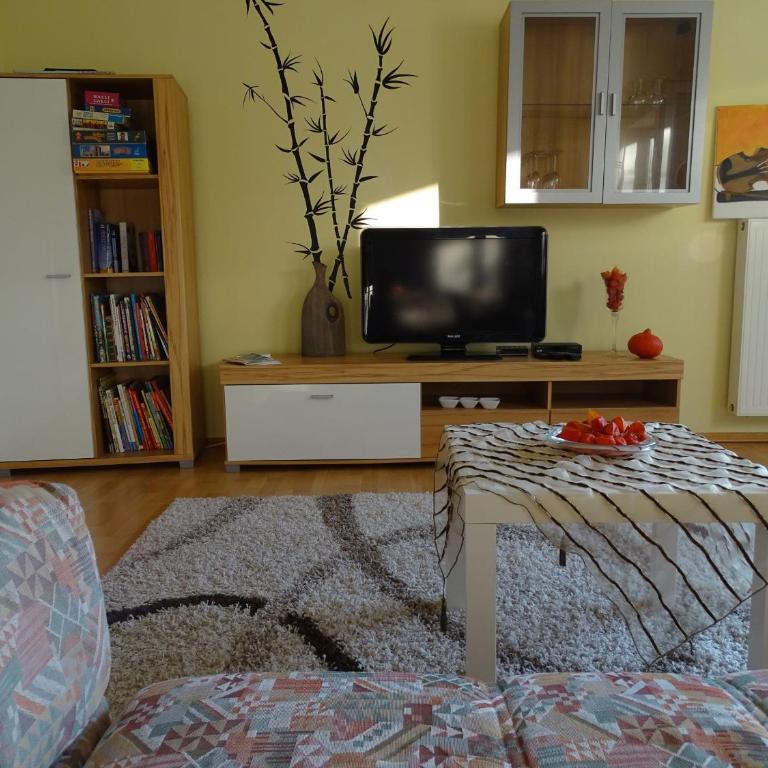 Ferienwohnung findus - Apartment mit 1 Schlafzimmer und Gartenblick - 2