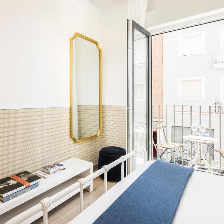 Edmond Vibes Ventas - One-Bedroom Apartment with Terrace - 1