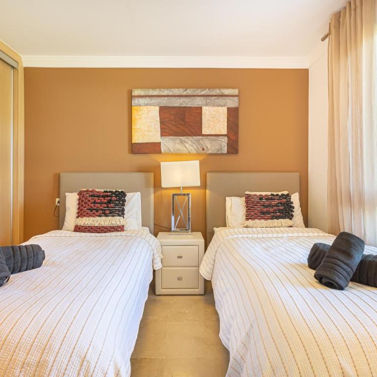 Private garden retreat with sea & mountain views - Apartamento de 2 dormitorios - 15