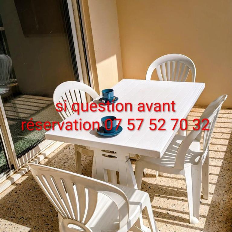 Studio climatisé avec coin nuit 150m de la plage - Appartamento con 1 Camera da Letto - 1