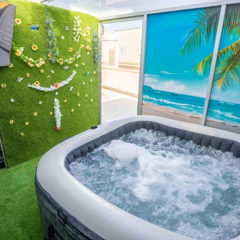 Ático con vistas al mar en el centro de La Caleta - Apartamento de 1 dormitorio - 15