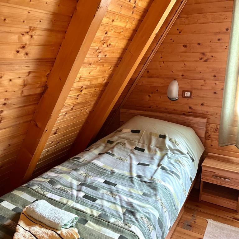 Vikendica Anja - Two-Bedroom Chalet - 10