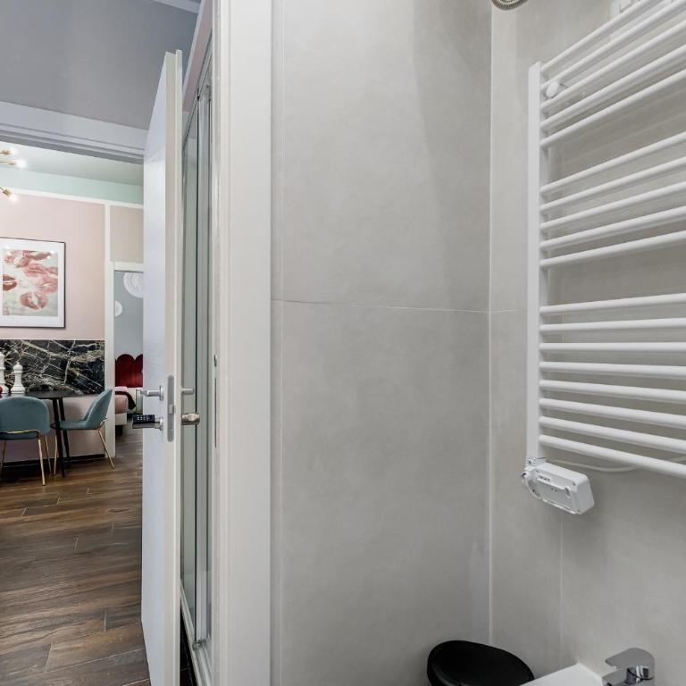 Roma Vaticano Dolce Vita - Deluxe Double or Twin Room with City View - 14