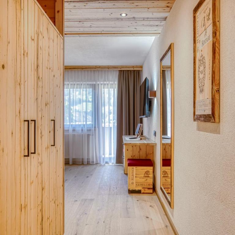 Hotel Alpenstolz - Culinary Hideaway Stubai - Superior Doppelzimmer - 9