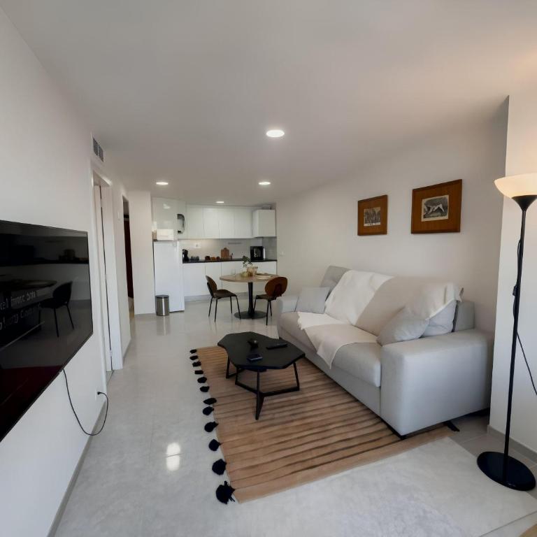 Sunrise, La Nogalera, city center, pools - Apartamento de 1 dormitorio - 7