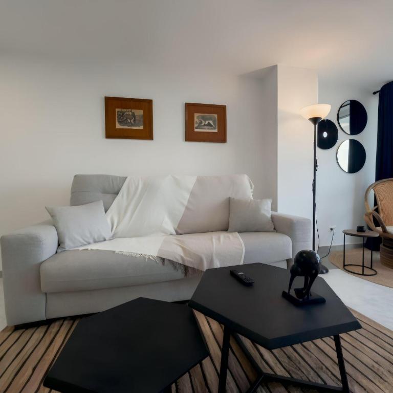 Sunrise, La Nogalera, city center, pools - Apartamento de 1 dormitorio - 10