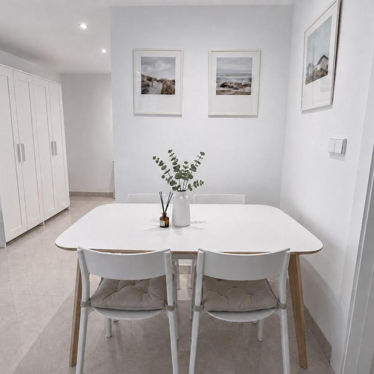 Playa San Juan a 3 Minutos, Parking Gratis, Cerca de Alicante ciudad - Two-Bedroom Apartment - 9