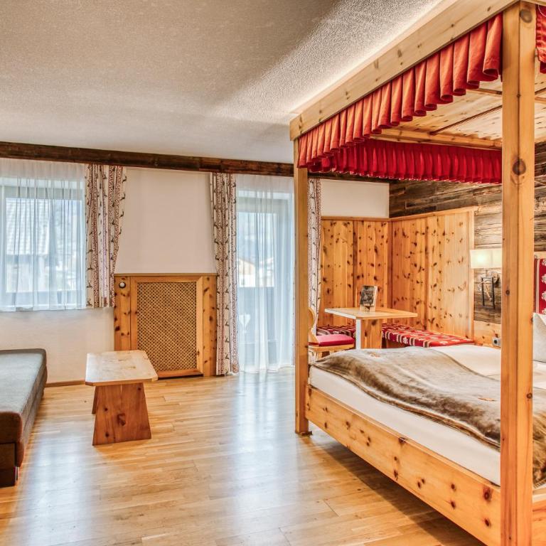Hotel Alpenstolz - Culinary Hideaway Stubai - Deluxe Doppelzimmer mit Balkon - 4