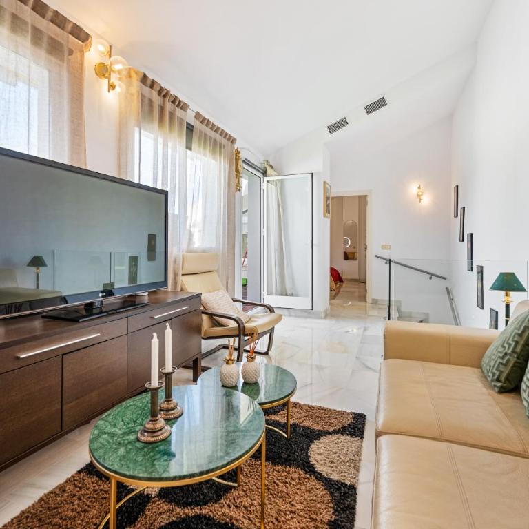 Golden Mil 3 BDRM Elegant Penthouse with Sea View - Apartamento de 3 dormitorios con vistas al mar - 10