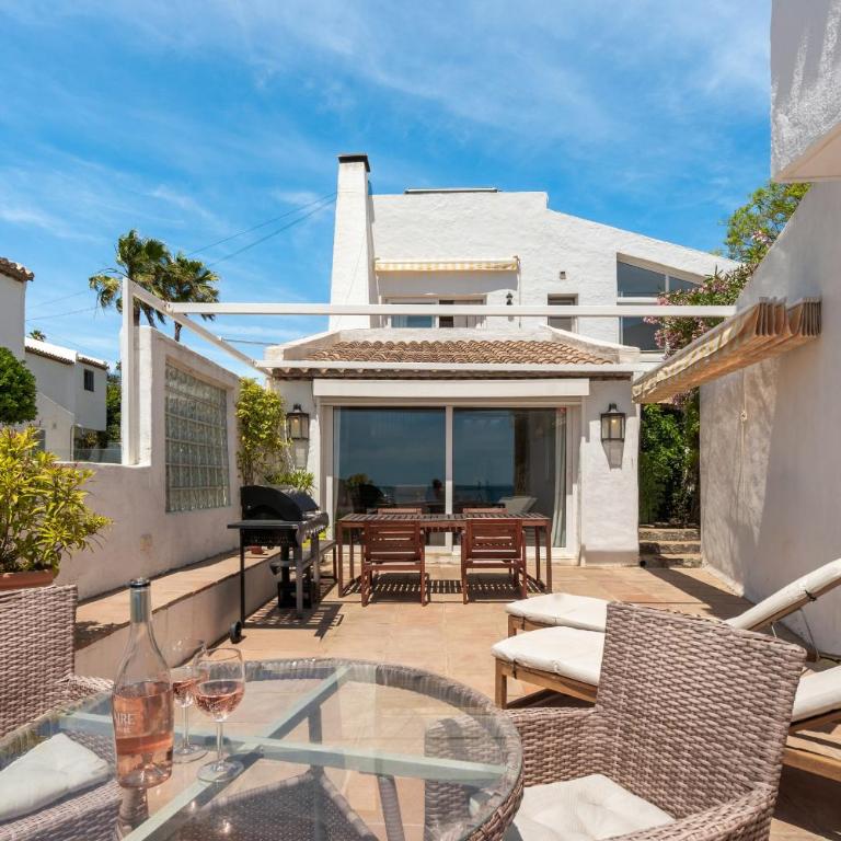 54 Bahia Dorada Townhouse by the Sea in Estepona - Casa Unifamiliar de 3 dormitorios - 4