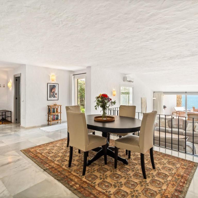 54 Bahia Dorada Townhouse by the Sea in Estepona - Casa Unifamiliar de 3 dormitorios - 7