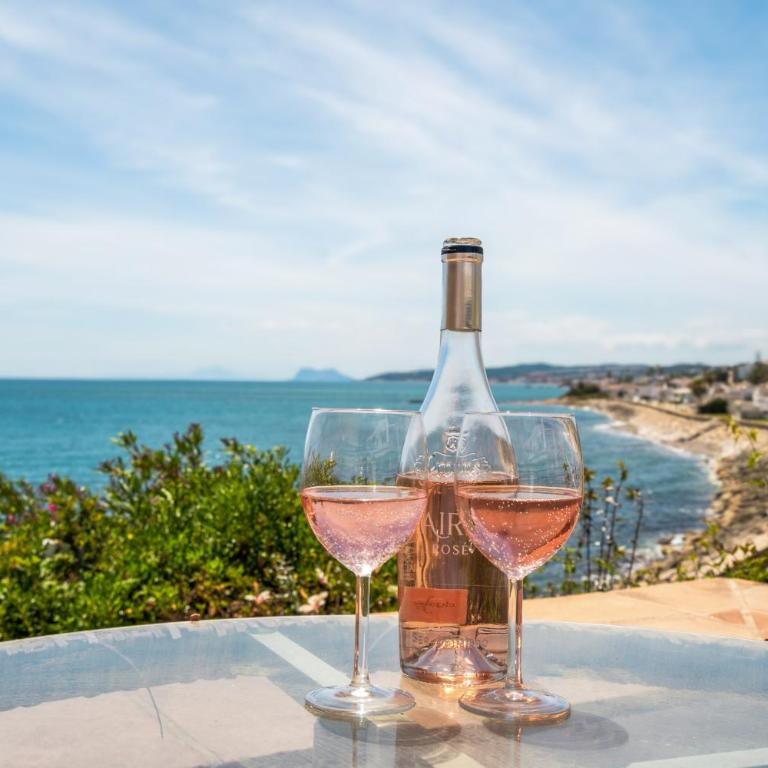 54 Bahia Dorada Townhouse by the Sea in Estepona - Casa Unifamiliar de 3 dormitorios - 23