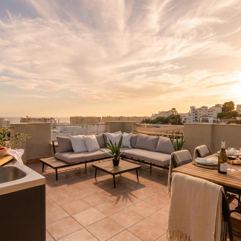 Luxury Isabella Apartment Torremolinos - Apartamento de 2 dormitorios - 2