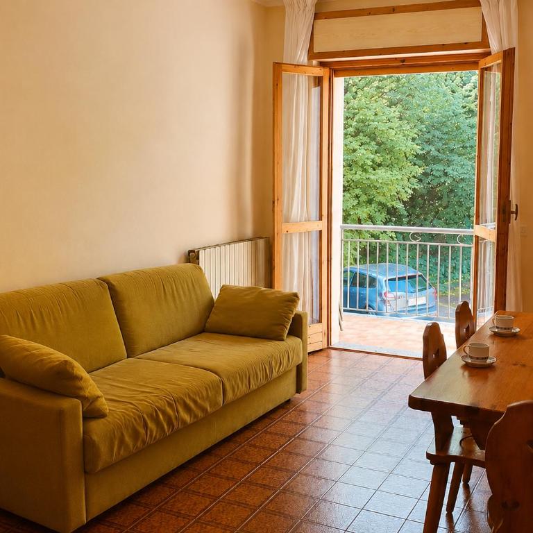 Residence Hotel Maxi - Appartamento con 2 Camere da Letto e Vista Lago Parziale - 7