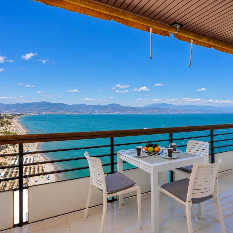 Premium Beachfront Stay in La Carihuela 4 - Apartamento de 1 dormitorio - 1