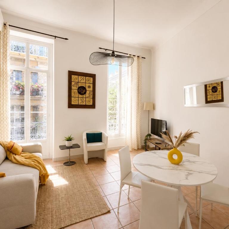 L'Échappée de Nice Riviera I Centre-ville I Climatisé I Proche Gare et Plage I Idéal Couple et Famille - Appartement 1 Chambre avec Balcon - 9