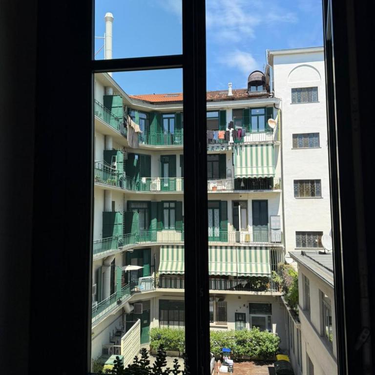 Centro - doppia in casa d'artista - Camera Doppia con Letti Singoli con Bagno Privato - 7