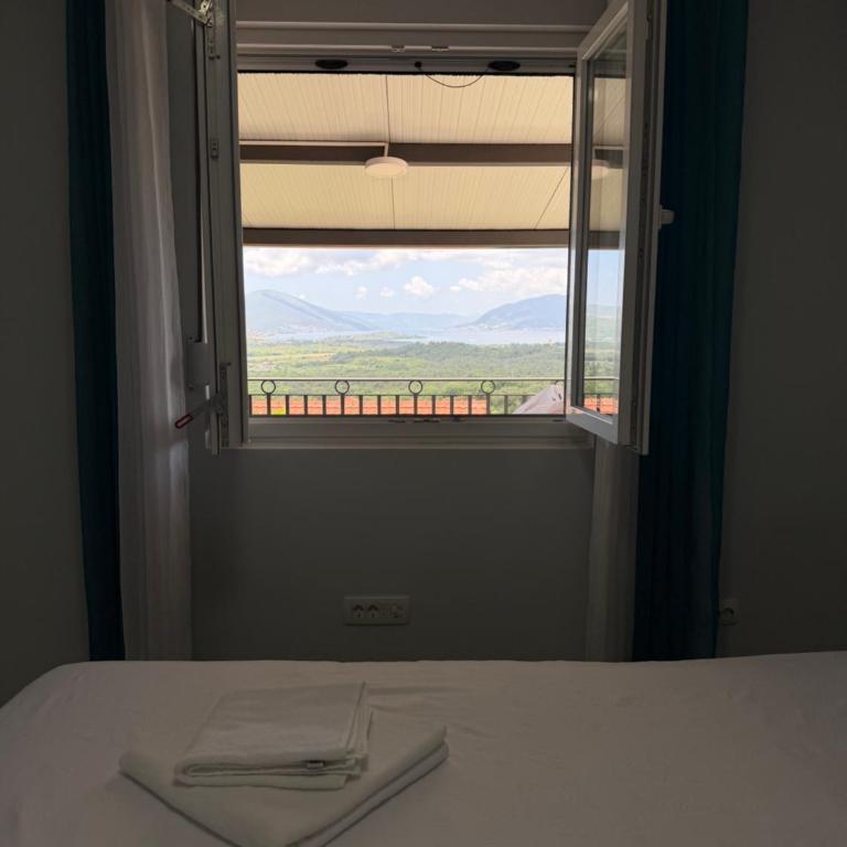 Vista Boka Panoramic View Apartment - Two-Bedroom Apartment with Sea View - 29