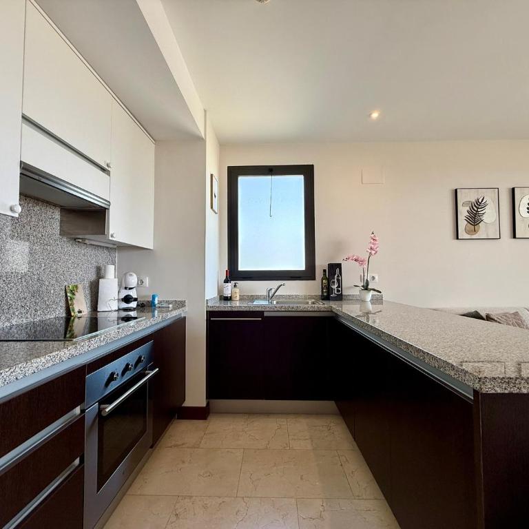 Sunny Holiday Home with Sea View - Apartamento de 2 dormitorios - 15