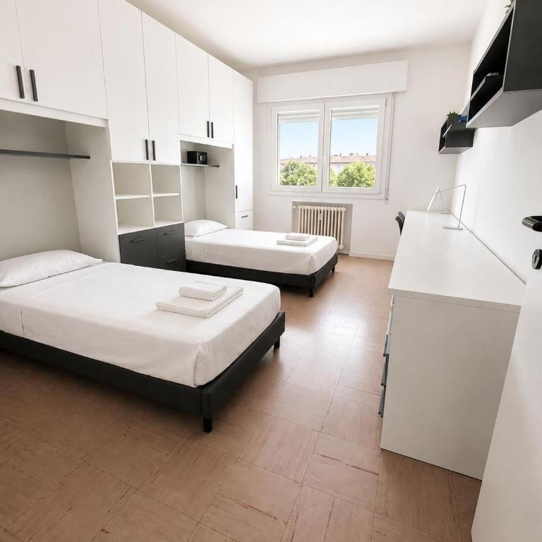 FREE PARK Hapton house Trento 19 1 Mestre Easy to Venice - Two-Bedroom Apartment - 2