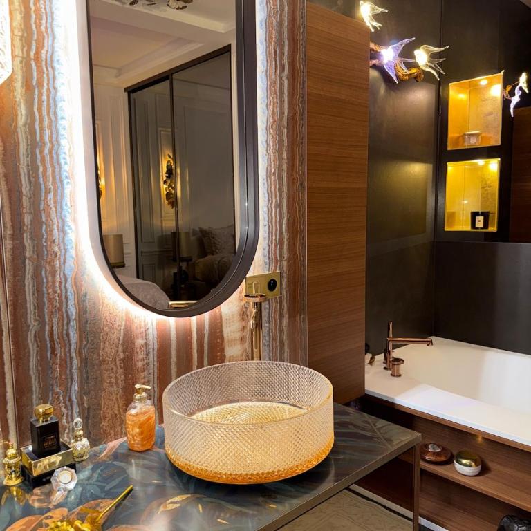 MUST OF LUXURY Suite - GRAND PRIX - One-Bedroom Apartment - 64