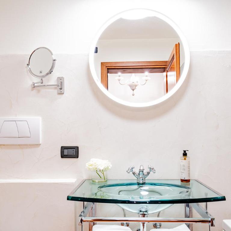 Ca' del Monastero 1 Collection Apt for 4 Guests with Balcony and Lift - Appartamento con 2 Camere da Letto - 15