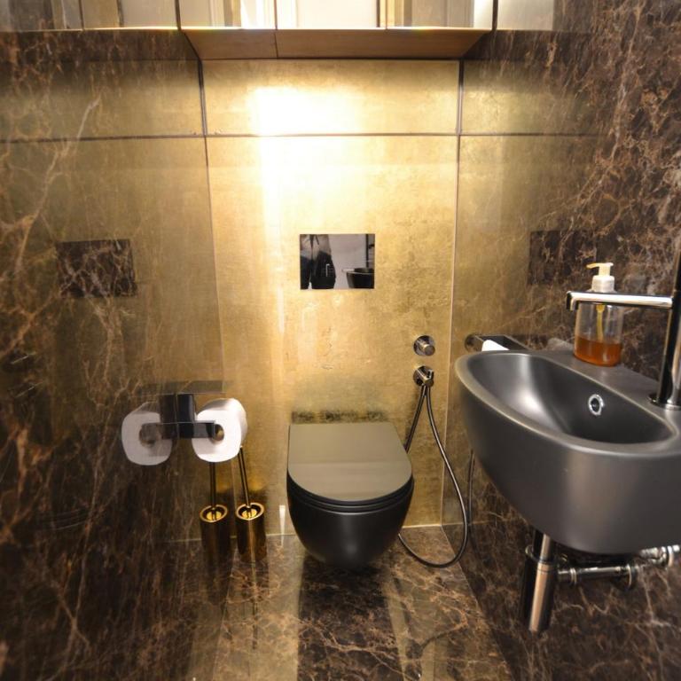 MUST OF LUXURY Suite - GRAND PRIX - One-Bedroom Apartment - 71