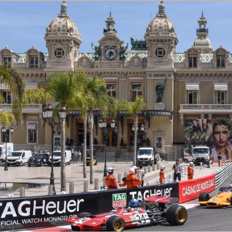 MUST OF LUXURY Suite - GRAND PRIX - One-Bedroom Apartment - 76