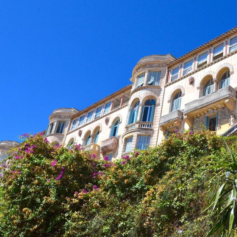 MUST OF LUXURY Suite - GRAND PRIX - One-Bedroom Apartment - 2