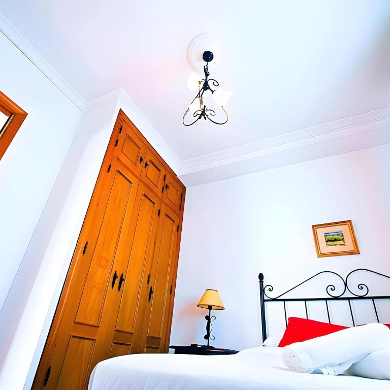 Apartamento para 5 en Conil - Piscina compartida y parking - Apartamento - 8