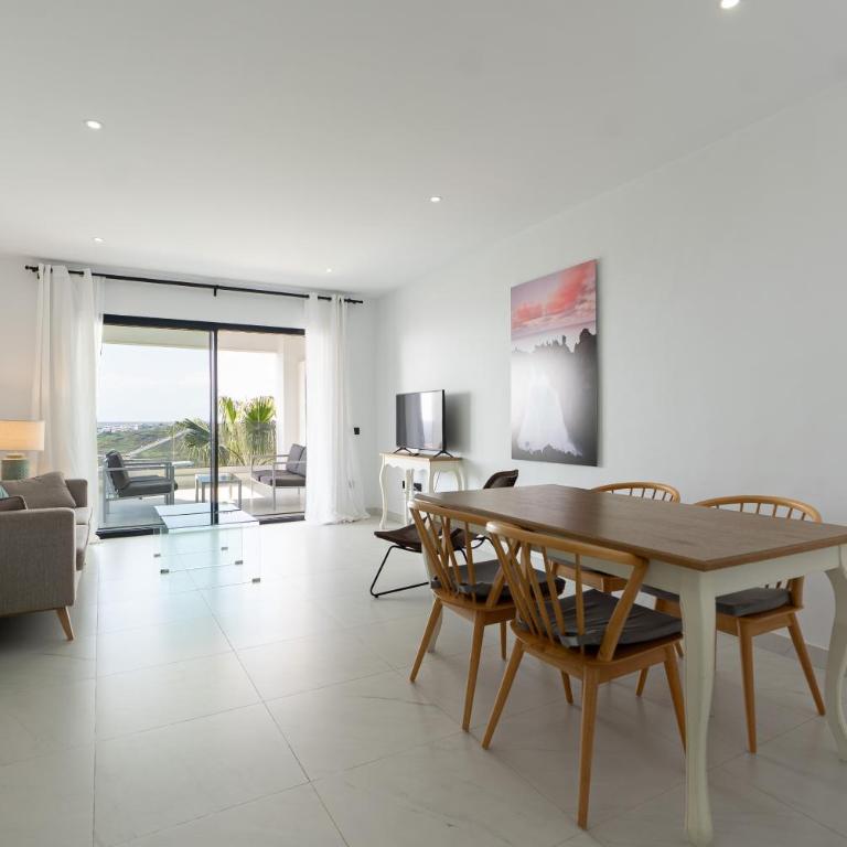Estepona Holiday Hills - Apartamento de 2 dormitorios con vistas al mar - 9