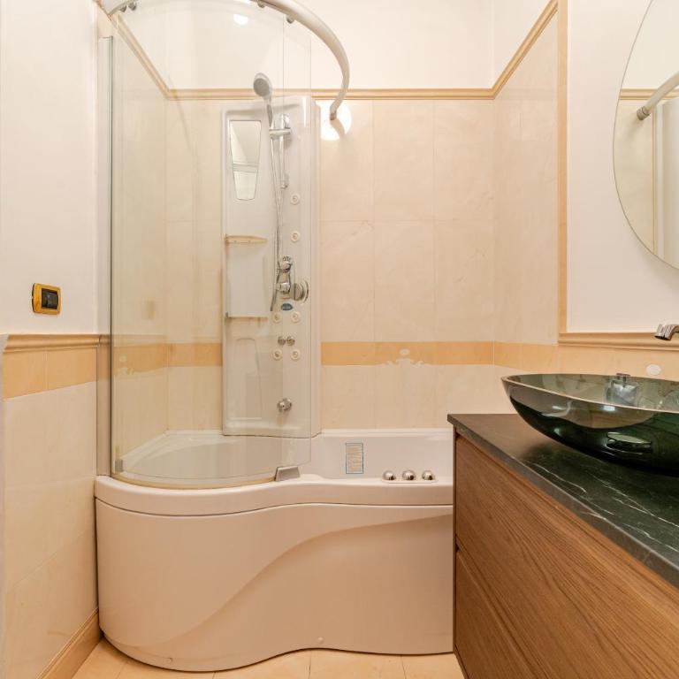 Giulia Penthouse - 5 min Piazza Navona - Appartamento Superior con 2 Camere da Letto - 10