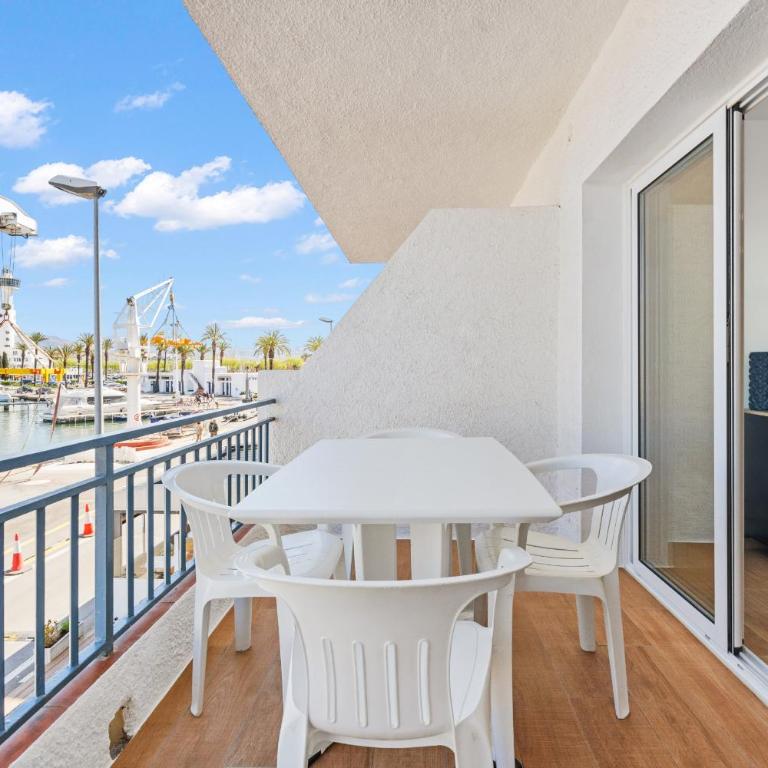 WELCS APARTAMENTO 369 EMP en el puerto con terraza - Apartamento - 19