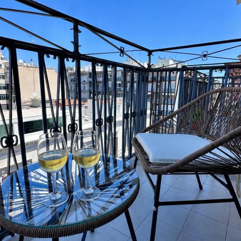 Maison Murat Elegant City Stay - Appartamento con 2 Camere da Letto e Balcone - 13
