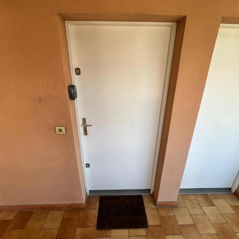 Beachside T2 with Balcony & Free Parking - Apartment mit 1 Schlafzimmer - 30