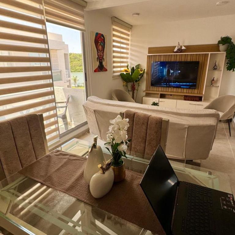 Modern Coastal Retreat Near the Beach - One-Bedroom Apartment - 1