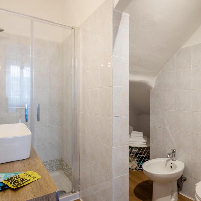 Bebyme - EPICENTRUM - Appartamento con 2 Camere da Letto - 18